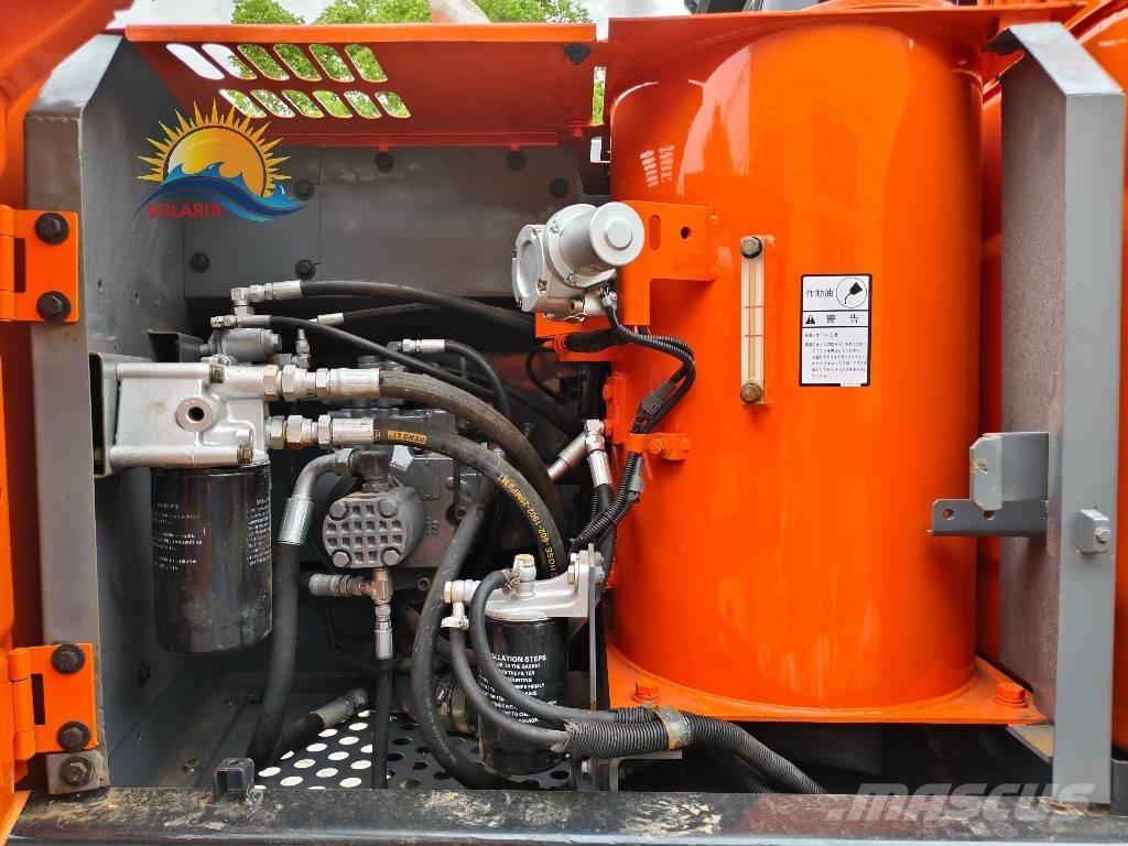 Hitachi ZX 120 Pásové rýpadlá