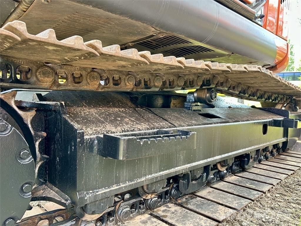 Hitachi ZX135US-7 Pásové rýpadlá