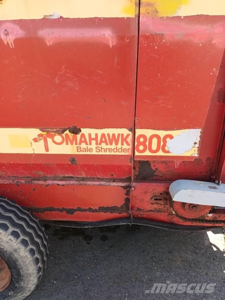Tomahawk 808 Drviče a rezače balíkov