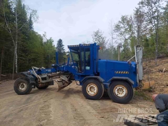 Champion 740 A Grejdery