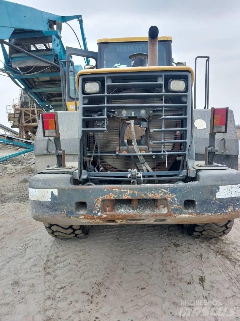 Komatsu WA380-5 Kolesové nakladače