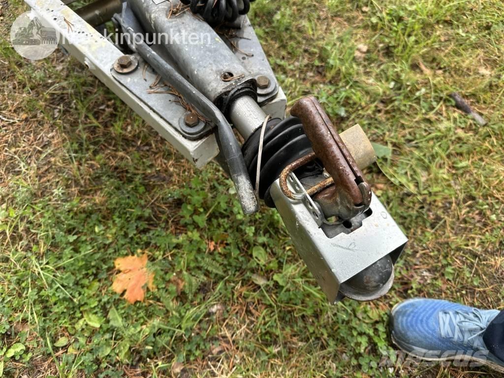 Dino 180 T Prívesové plošiny