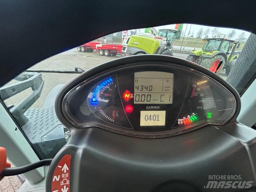 CLAAS Arion 610 CIS Traktory