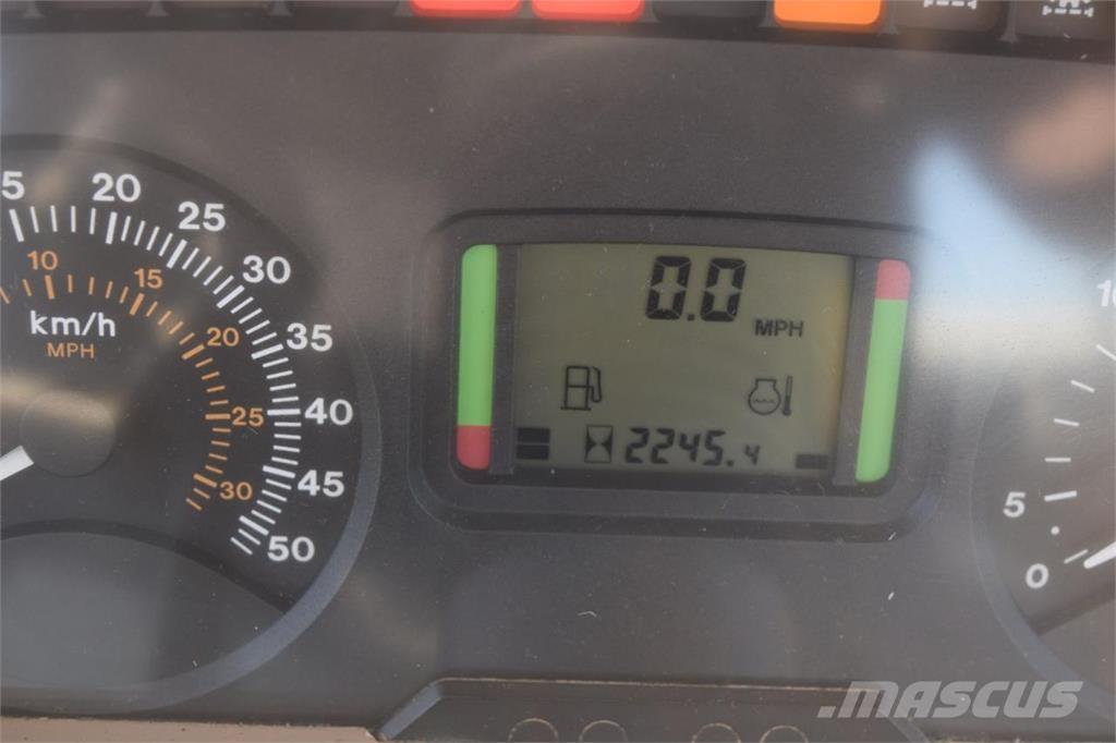 John Deere 6220 Traktory