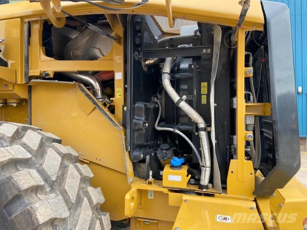 CAT 950GC Kolesové nakladače