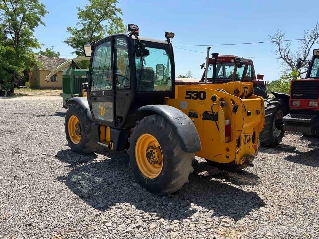 JCB 530-70 Teleskopické manipulátory