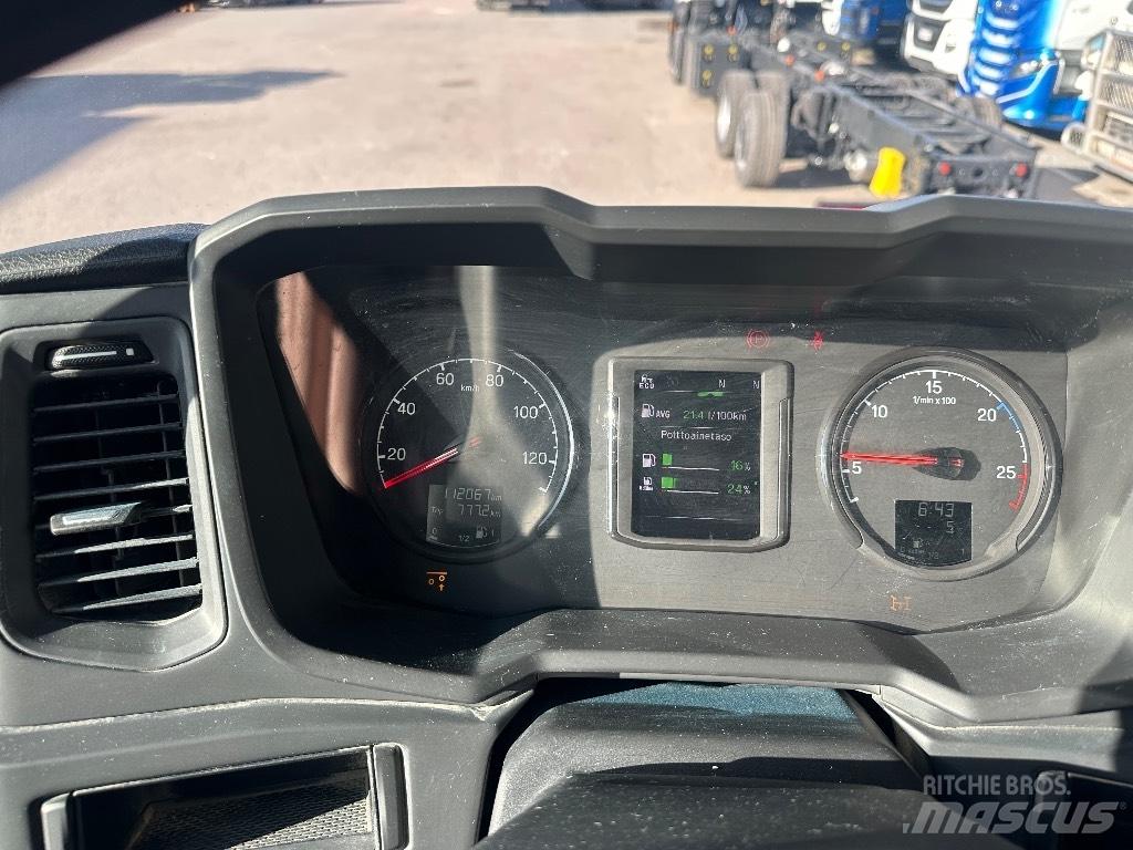 Scania P 360 Hákový nosič kontajnerov