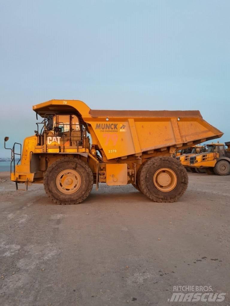 CAT 772G Stavebné sklápače