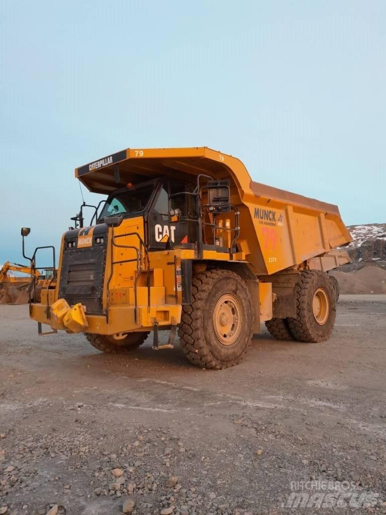 CAT 772G Stavebné sklápače
