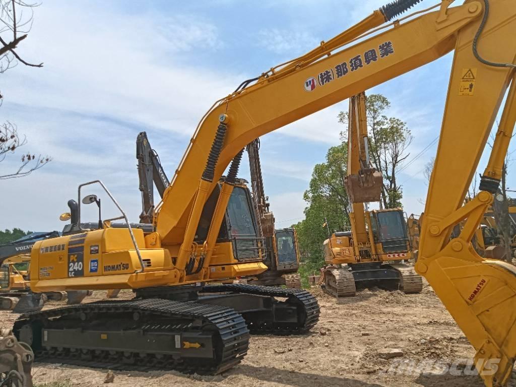 Komatsu PC 240 Pásové rýpadlá