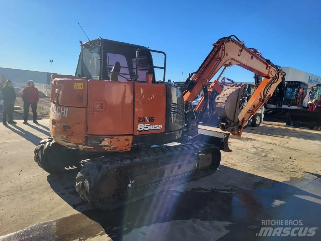 Hitachi ZX 85 US B-6 Midi rýpadlá 7 t - 12 t