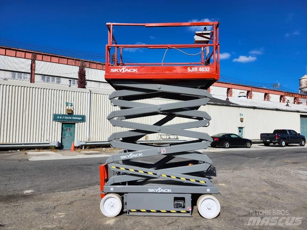 SkyJack SJ 4632 Nožnicové zdvíhacie plošiny