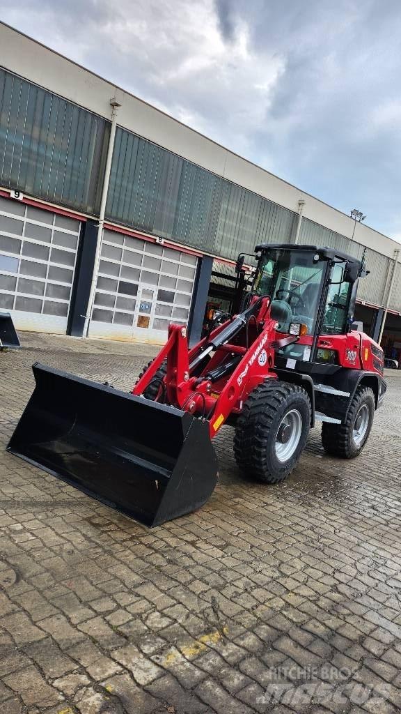 Yanmar V100/5 Kolesové nakladače