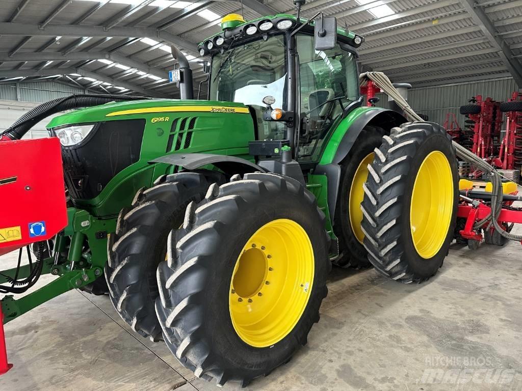 John Deere 6195 R Traktory