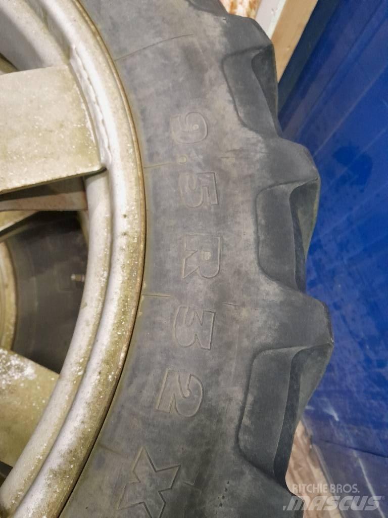 Michelin 9,5-32 Pneumatiky, kolesá a ráfiky