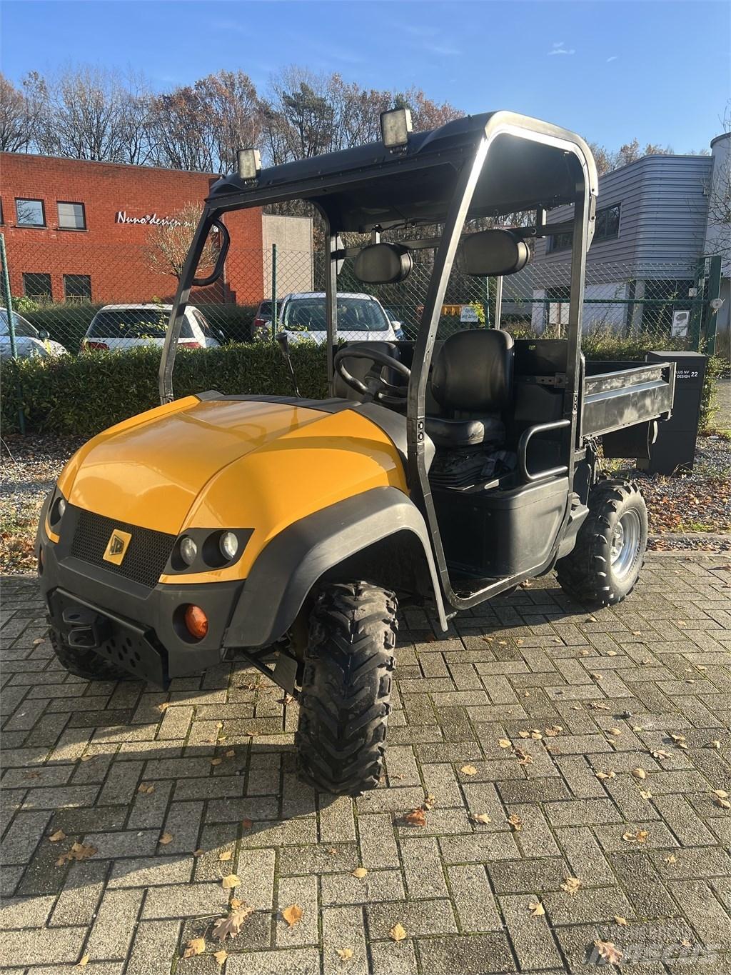 JCB Workmax 800 D Terénne vozidlá