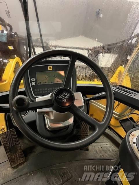 JCB 436HT Kolesové nakladače
