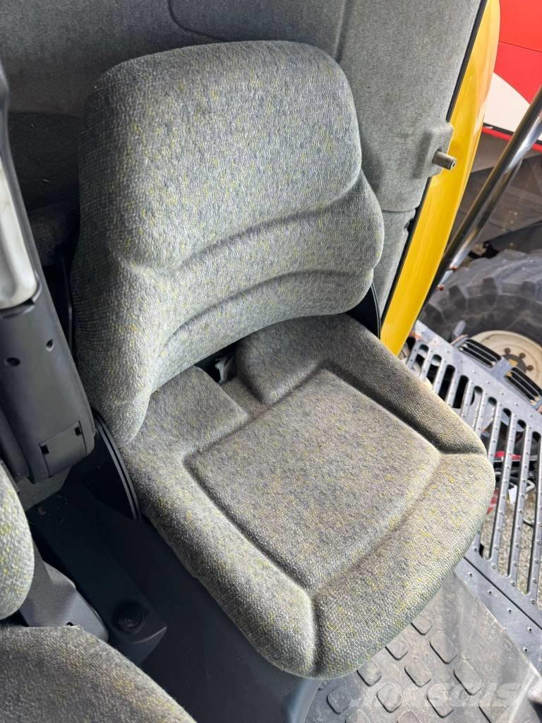 New Holland CR 960 Kombinované zberacie stroje