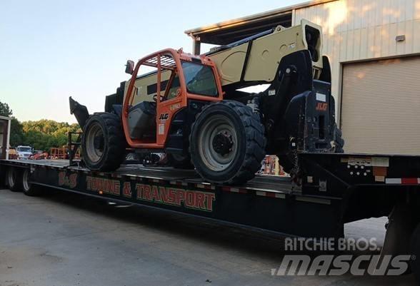 JLG 1055 Teleskopické manipulátory