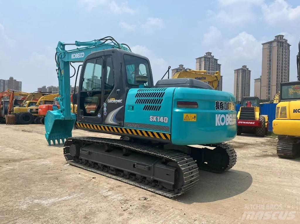 Kobelco sk140-8 Pásové rýpadlá