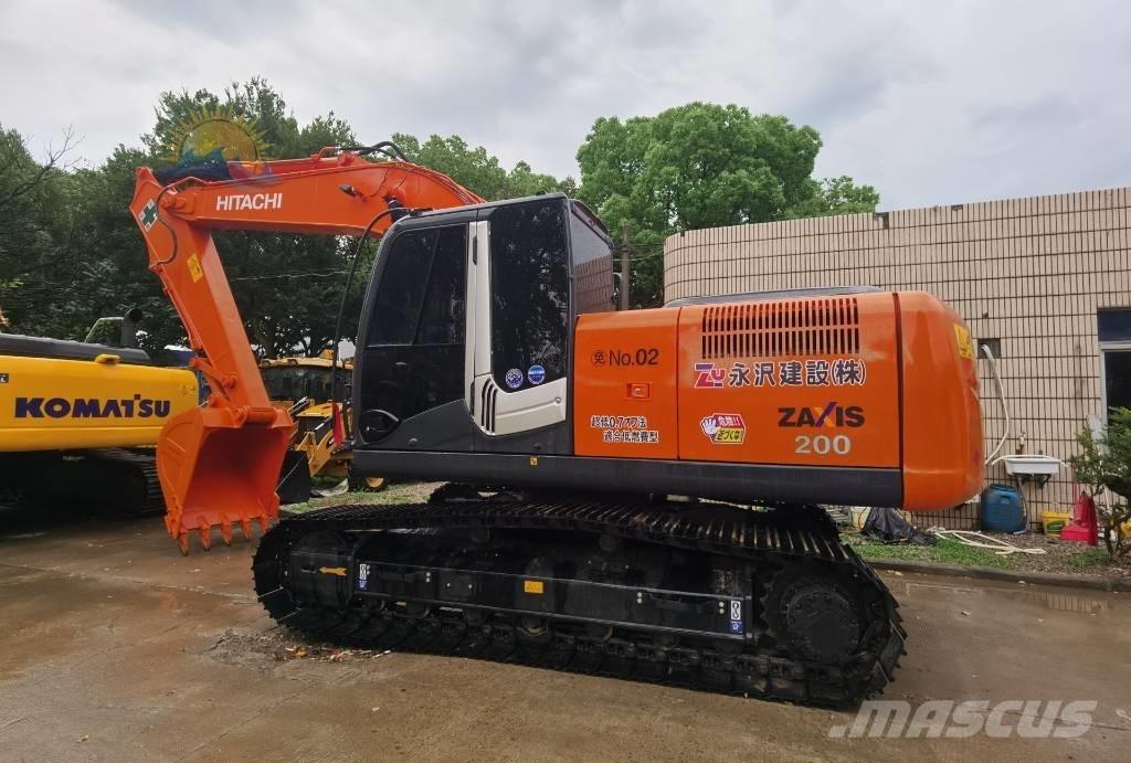 Hitachi ZX 200 Pásové rýpadlá