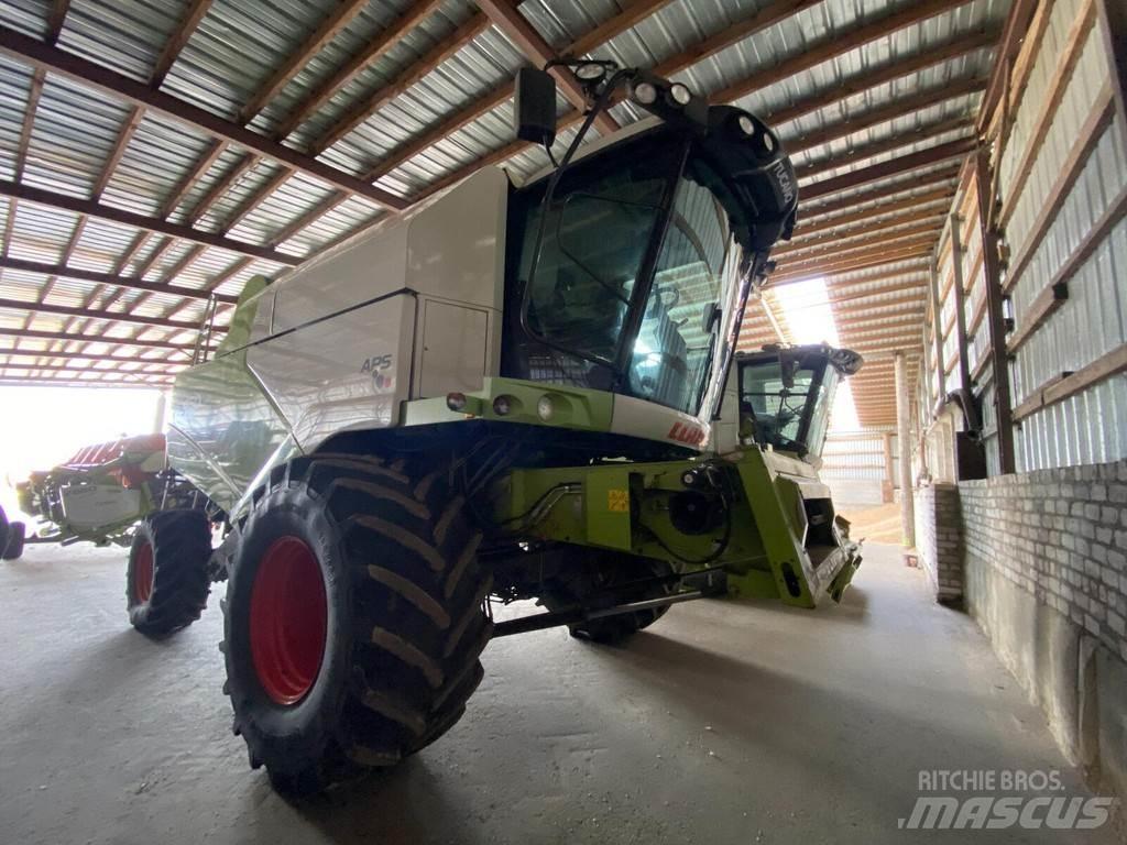 CLAAS Tucano 450 Kombinované zberacie stroje