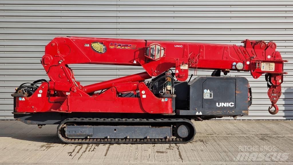 Unic URW 706 Minižeriavy