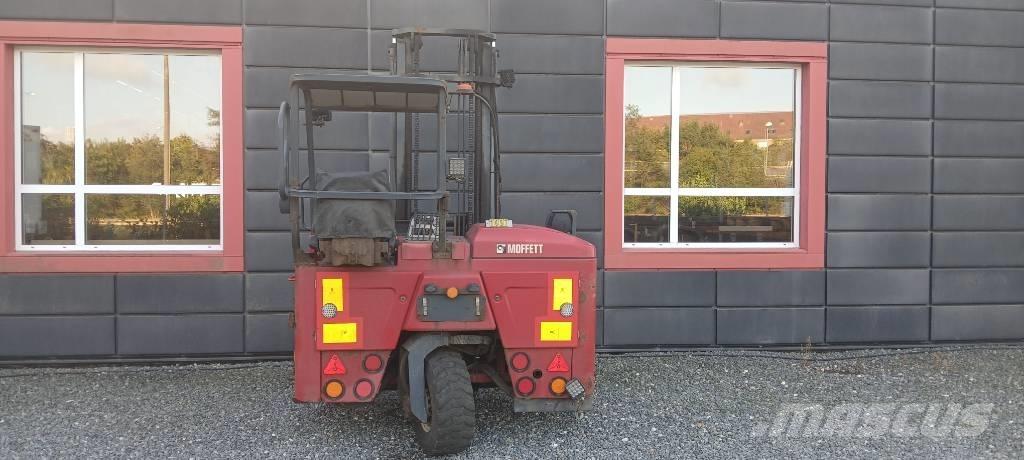 Moffett M5 25.3 NX Dieselové vozíky
