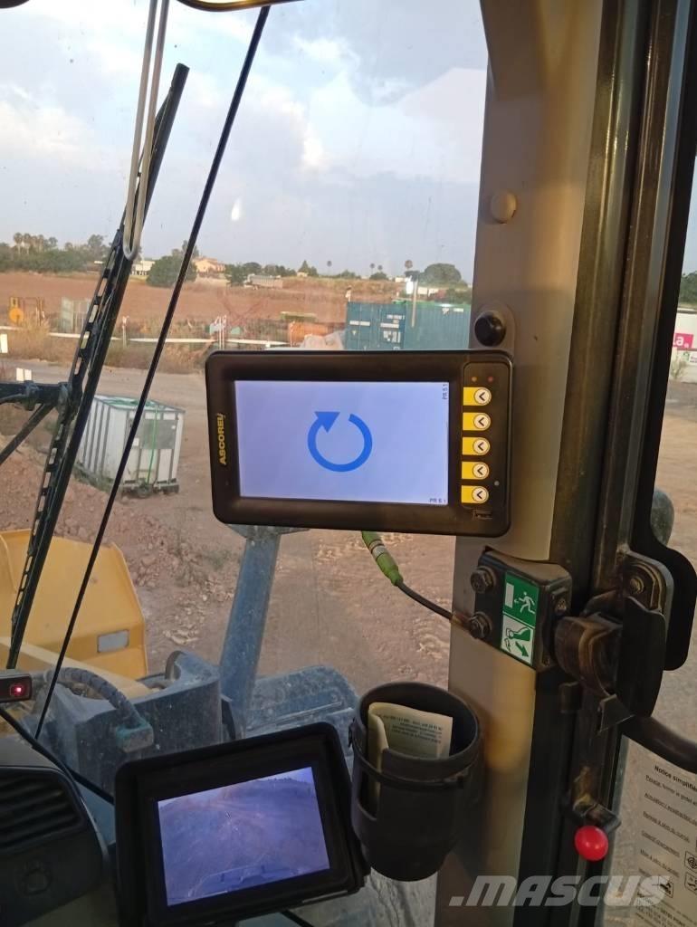 Komatsu WA 380-8 Kolesové nakladače