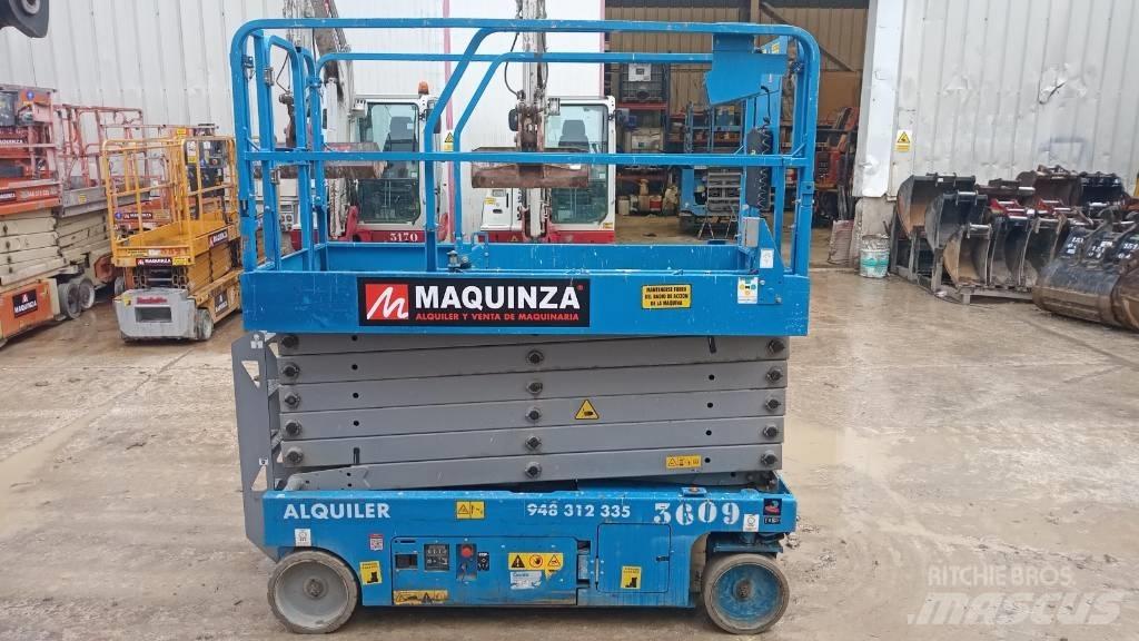 Genie GS4047 Nožnicové zdvíhacie plošiny