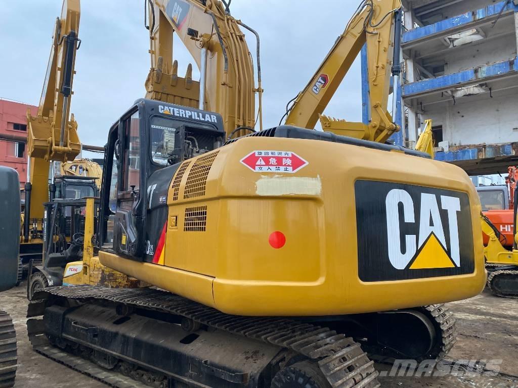 CAT 326D2L Pásové rýpadlá