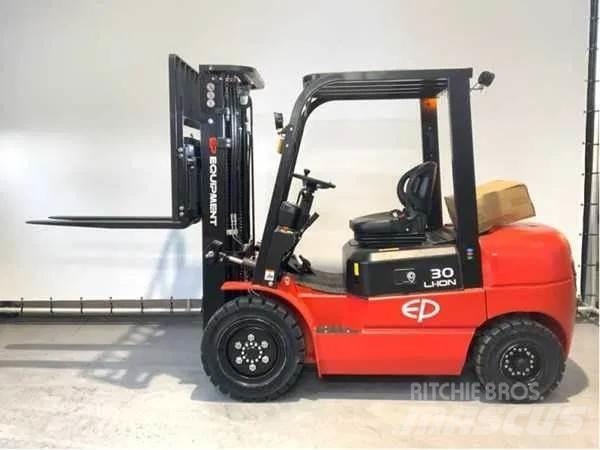 EP EFL 302 (3000KG) Akumulátorové vozíky