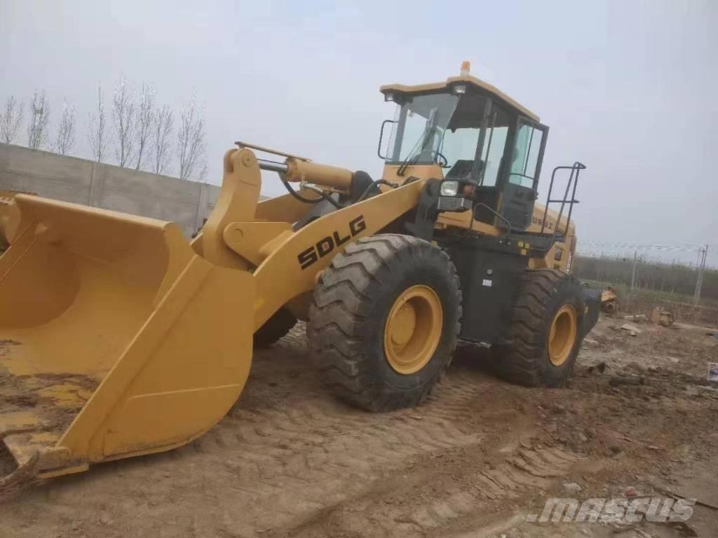 SDLG L 955 F Kolesové nakladače
