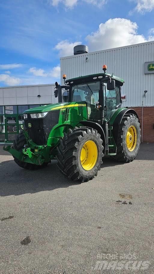 John Deere 7290R Traktory
