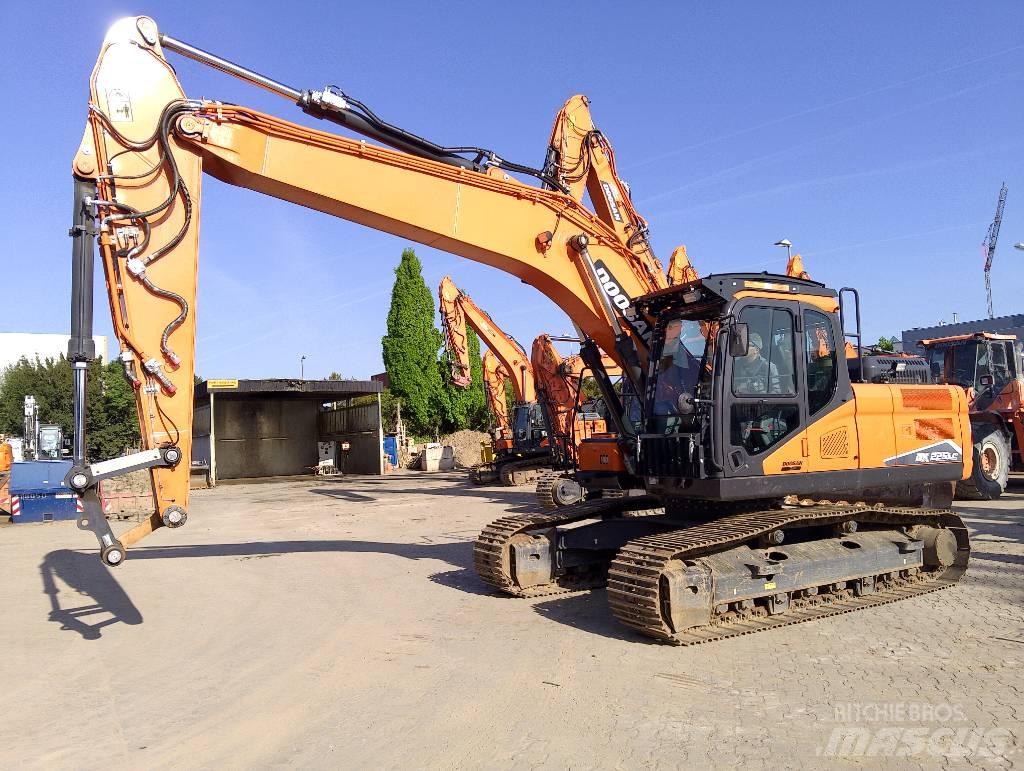 Doosan DX225LC-7 Pásové rýpadlá