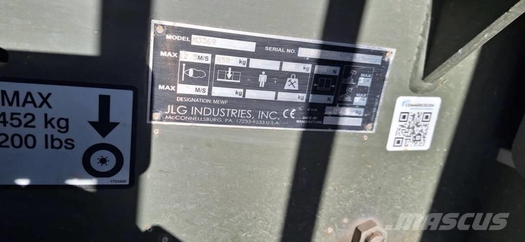 JLG M 3369 Nožnicové zdvíhacie plošiny