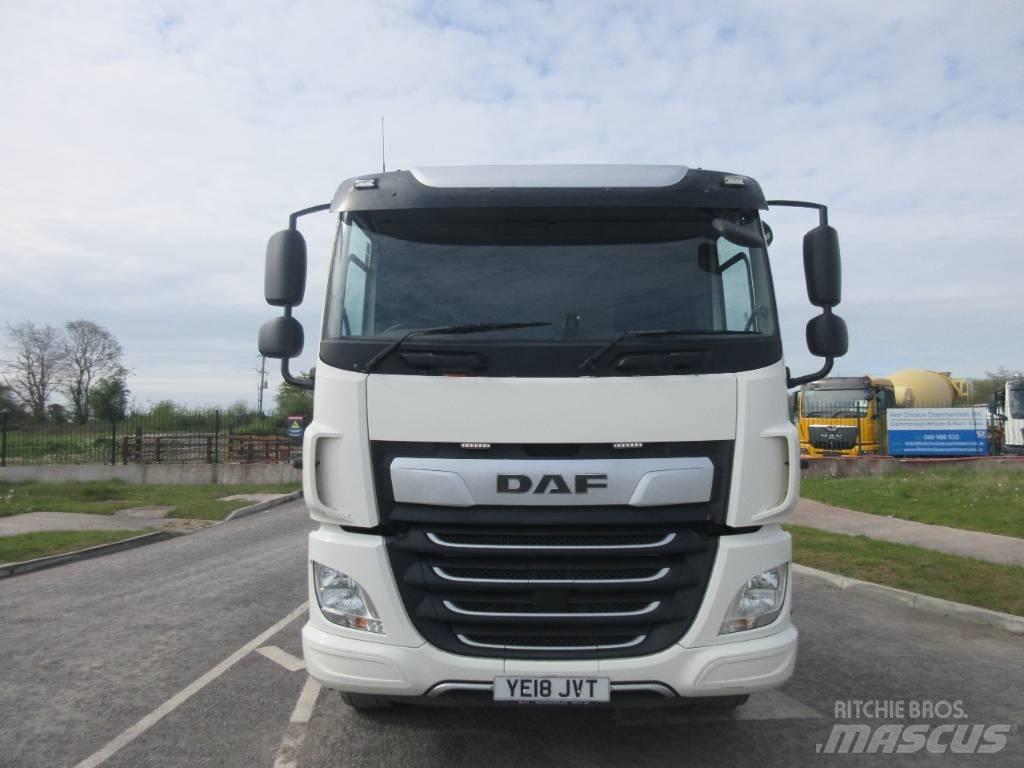 DAF CF450 Valník s navijakom