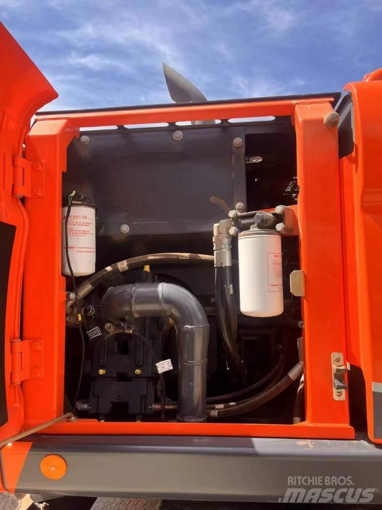 Doosan DH150W Kolesové rýpadlá