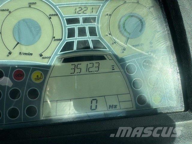 Bomag BW 213 D H-4 Ťahačové valce
