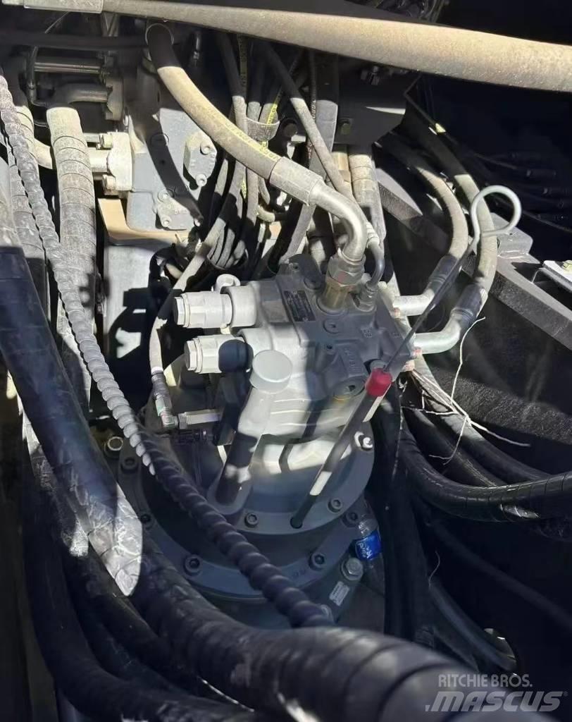 Hitachi 250 Pásové rýpadlá