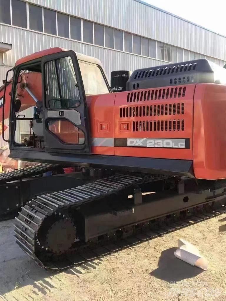 Doosan DX 230 LC-9C Pásové rýpadlá