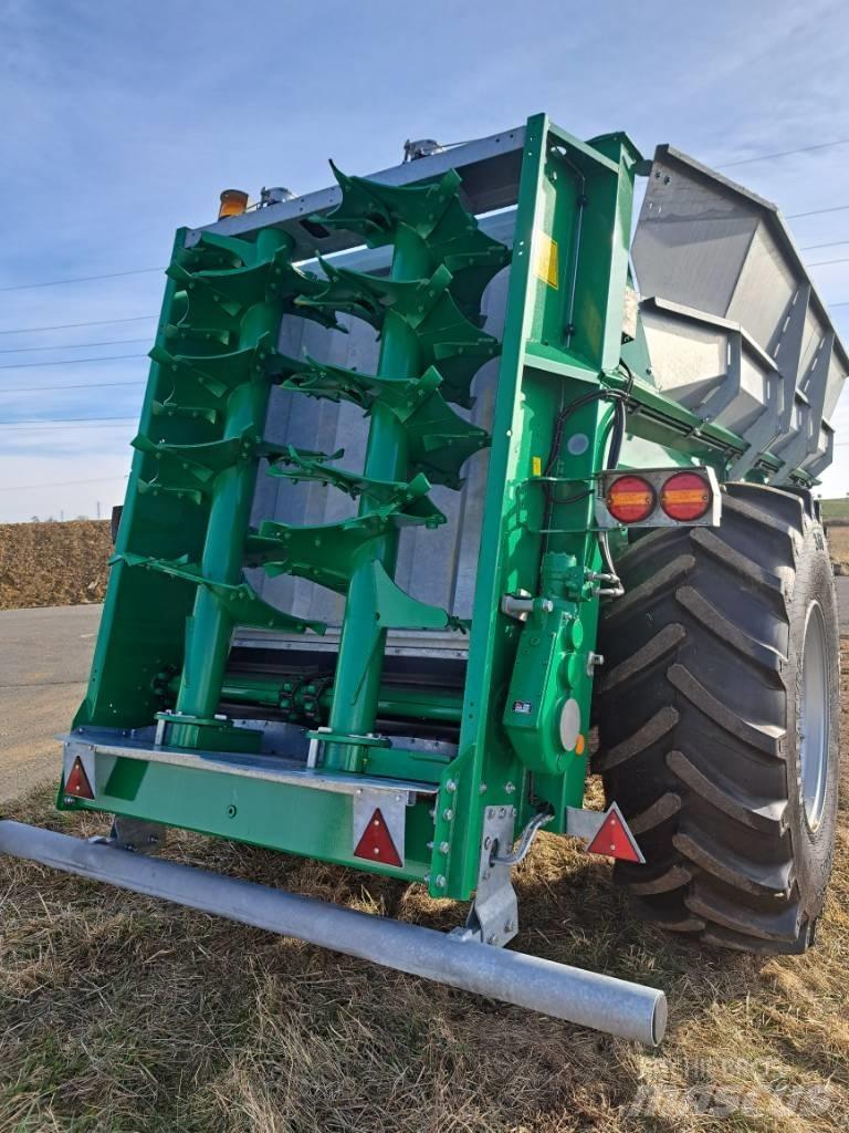 Samson SP 15 Rozmetadlá maštaľného hnoja