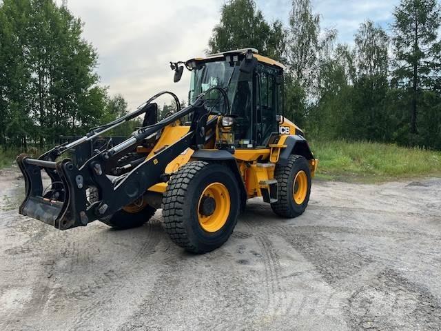 JCB 413K Kolesové nakladače