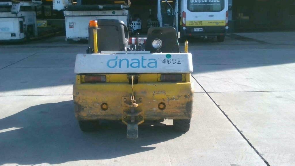Toyota 02-2TD25 Manipulácia s materiálom - ostatné