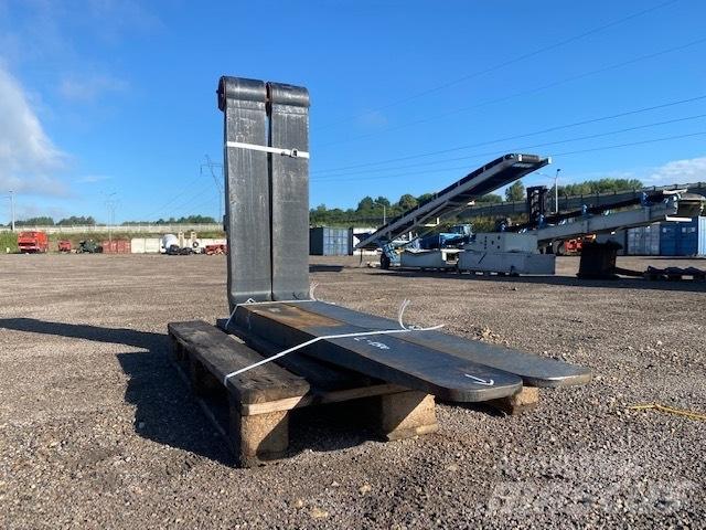 Volvo 8-12 ton Vidlica