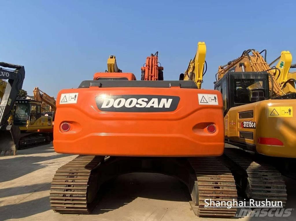 Doosan 225LC-9 Pásové rýpadlá