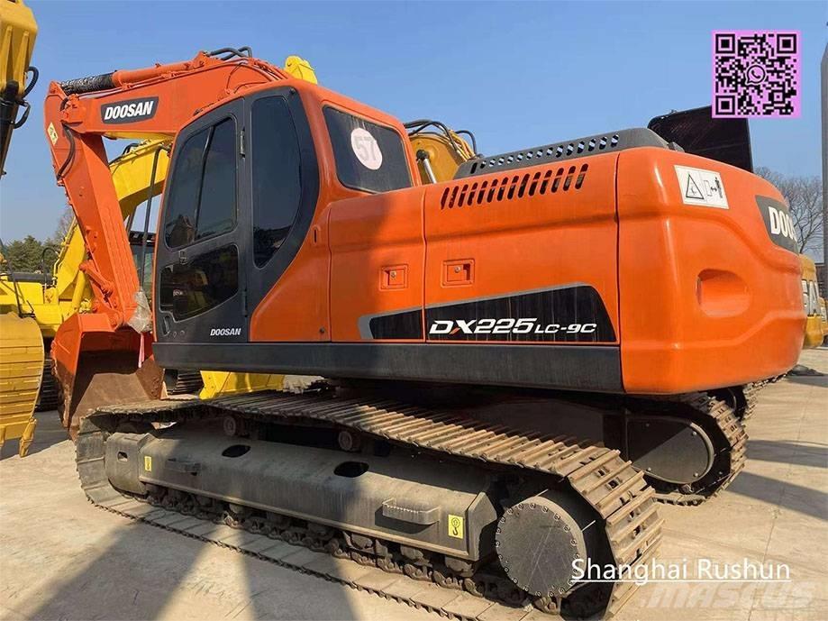 Doosan 225LC-9 Pásové rýpadlá
