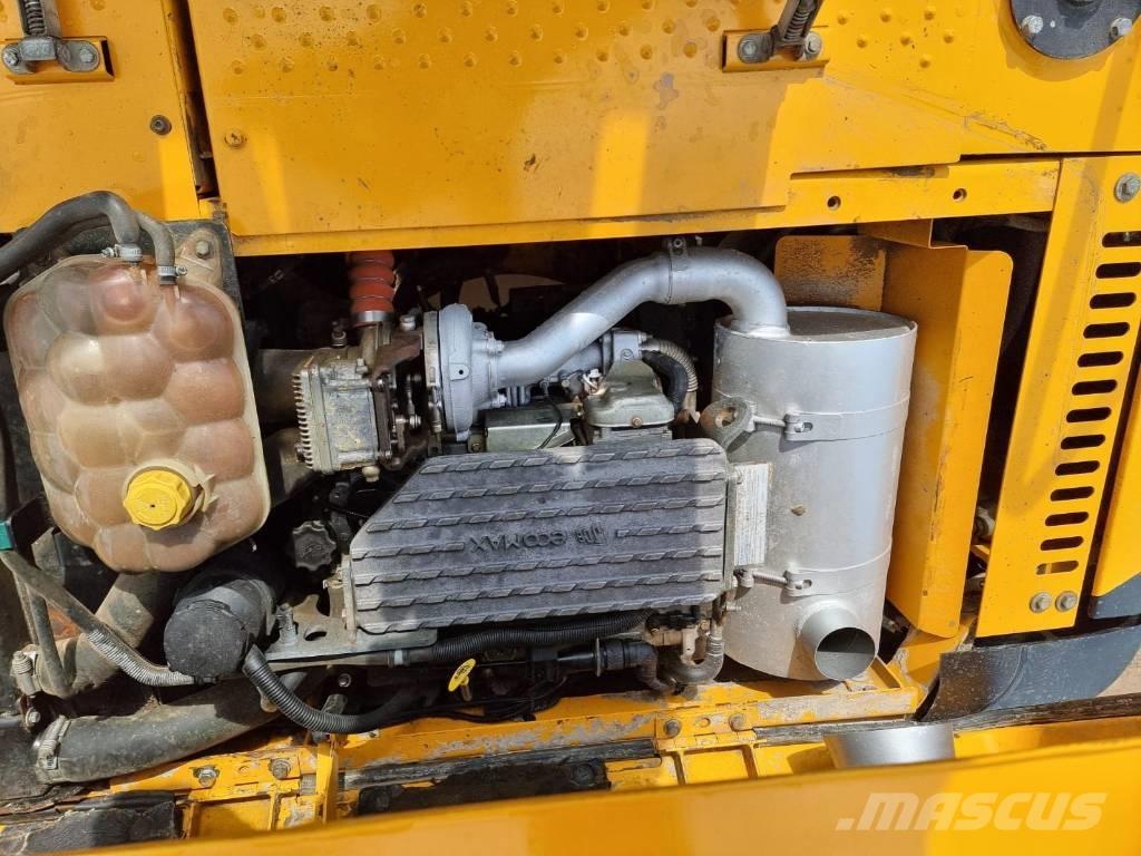 JCB JS 130 LC Pásové rýpadlá