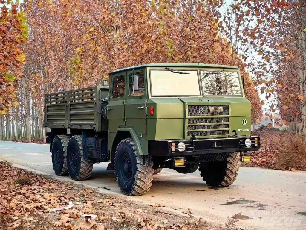 Shaanxi Shacman Plošinové nákladné automobily/nákladné automobily so sklápacími bočnicami