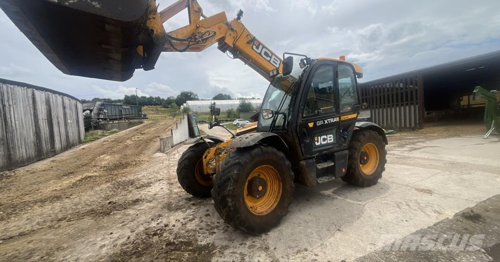 JCB 542-70 Xtra Teleskopické nakladače pre poľnohospodárstvo